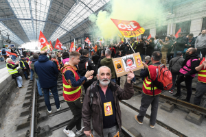 Photo of French Protestors occupying Railroad station as protest agains Pension reform